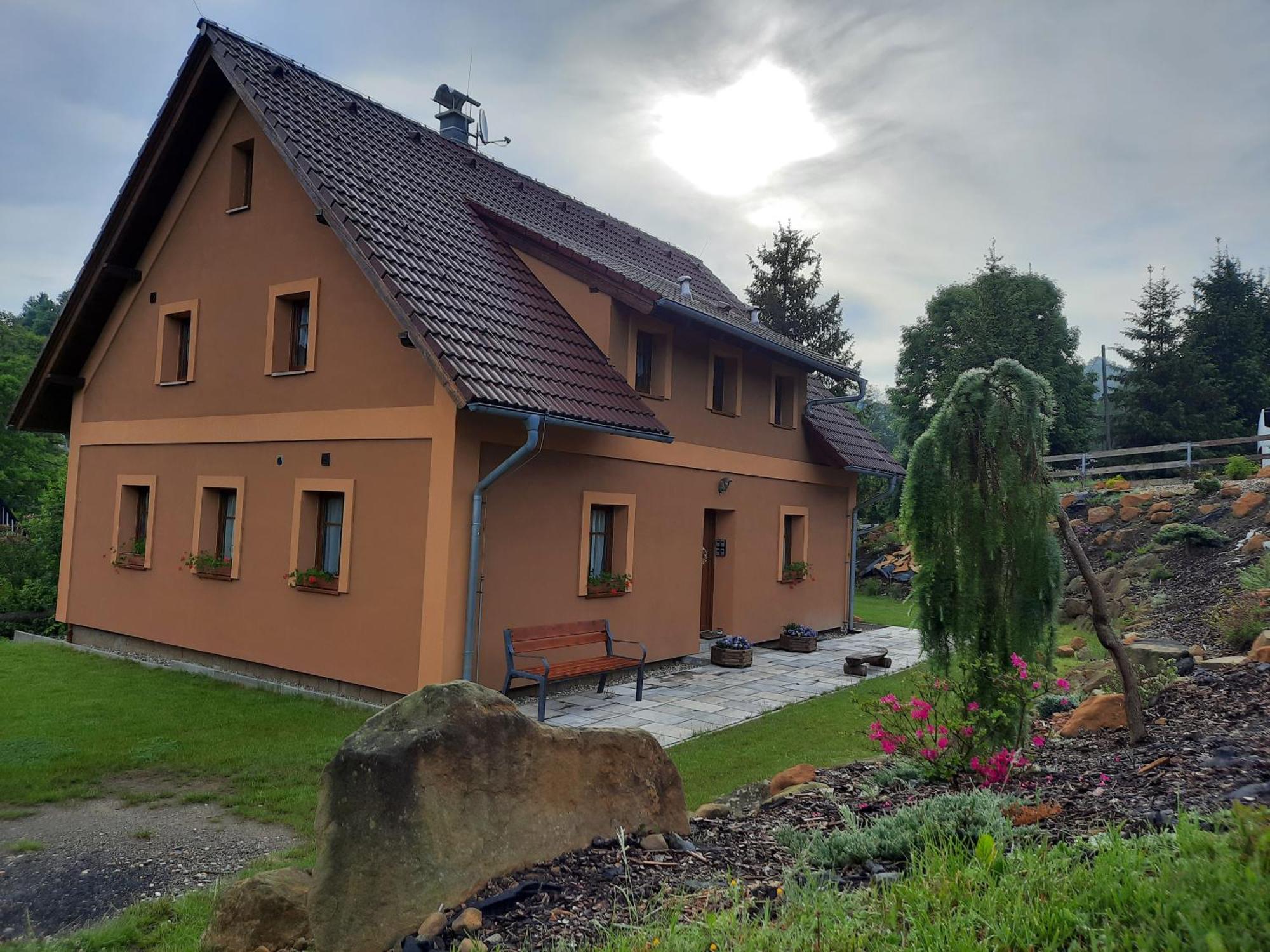 Apartmany Studeny Kunratice  ภายนอก รูปภาพ